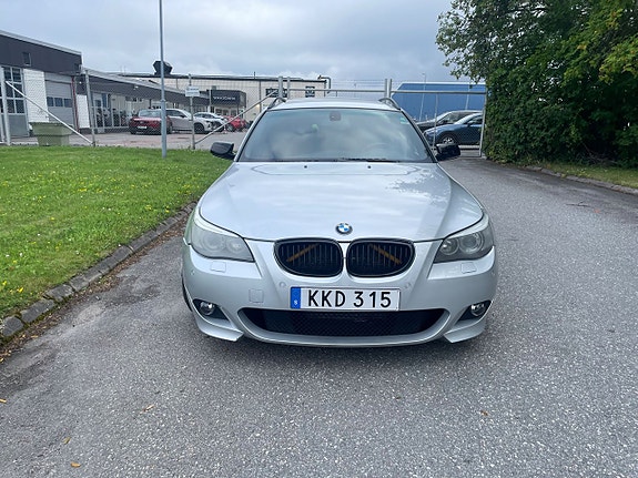BMW 530xd A-Traktor, Touring M Sport Euro 4 9 of 19