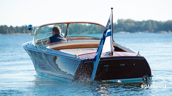 Riva Super Florida | MerCruiser 5.7 3 of 5
