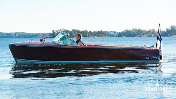 Riva Super Florida | MerCruiser 5.7 6 of 30