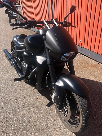 Suzuki Cycles VZR1800 Intruder 1.8 3 of 5