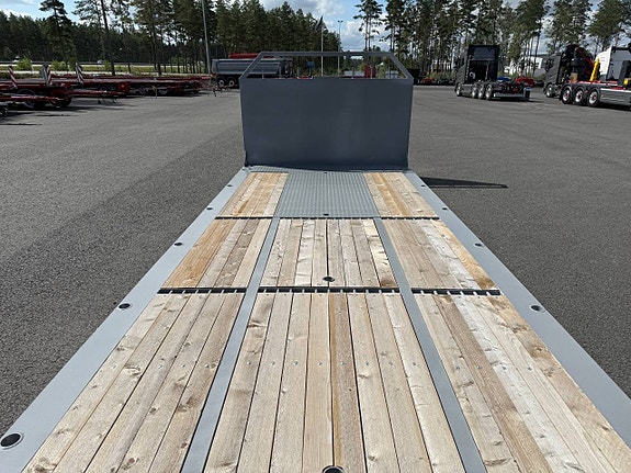 Hakarps - 6,5 meters maskinflak HEA kantlina -  NY MODELL 10 of 12