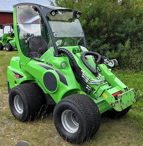 Avant 635i med L-hytt