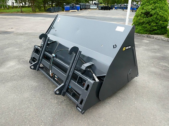 Beg Nyskick Högtippskopa Ålö Quicke med Valfritt Fäste