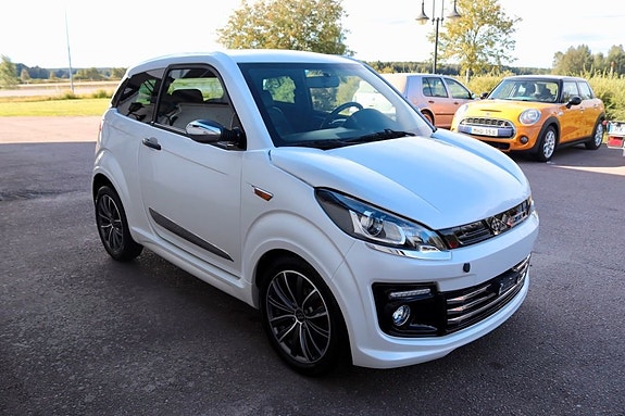 Ligier JS50L Mopedbilar köpes!