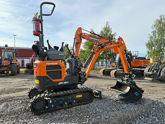 Develon DX10Z-7 3 of 3