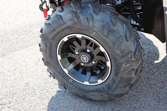 Yamaha Kodiak 700 SE TA 7 of 9