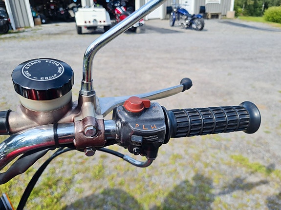 Honda CB 750 Four K2 13 of 15