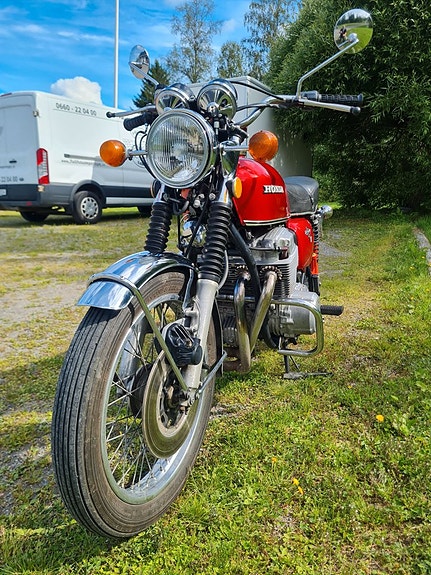 Honda CB 750 Four K2 7 of 15