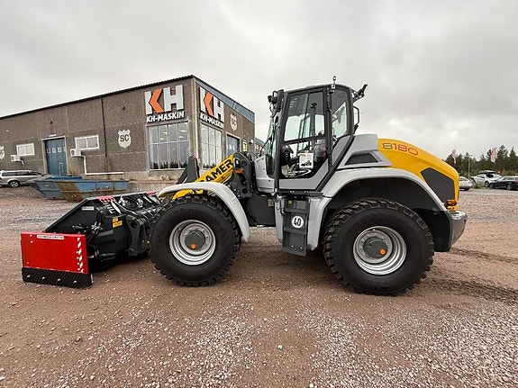 Kramer 8180 Siljum multiskopa - Vintermaskin Luleå