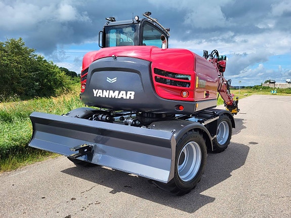 Yanmar B110W / 11-12ton hjulgrävmaskin / 36km / 4-hjulsstyrd 5 of 11