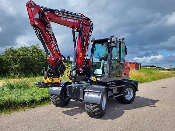 Yanmar B110W / 11-12ton hjulgrävmaskin / 36km / 4-hjulsstyrd 2 of 11