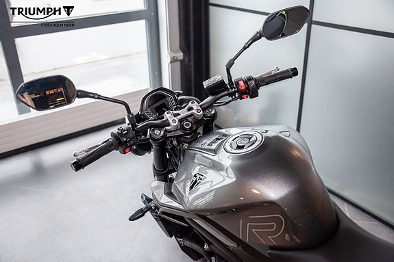 Triumph Street Triple 765 R 5 of 5