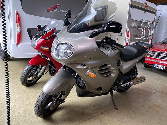 Triumph Trophy 1200