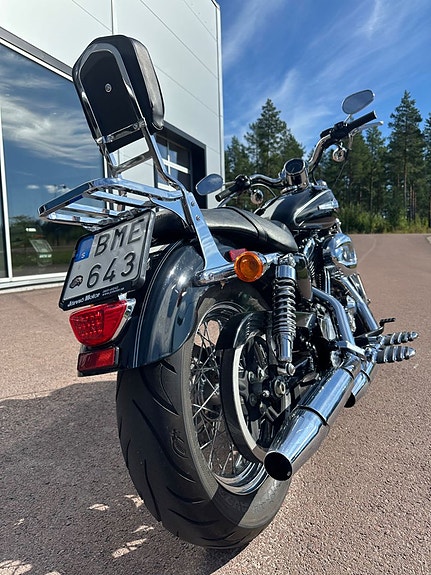 Harley-Davidson 1200 Custom 1.2,2012 4 of 9