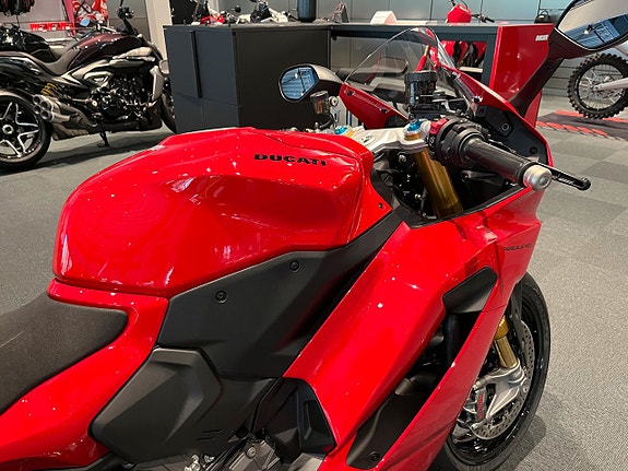Ducati Panigale V2S 10.000kr Tillbehörs Kampanj! 4 of 5