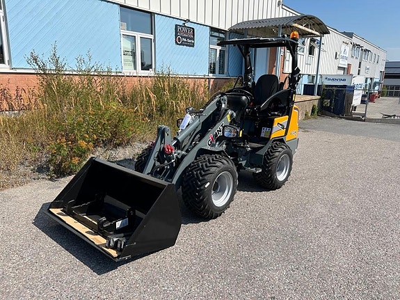 GIANT G2300 xtra HD minilastare kompaktlastare 2 of 5