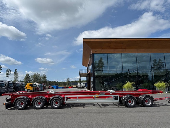 Hakarps - 42 tons lastväxlarvagn med  skjutkolv OMG LEV 2 of 5