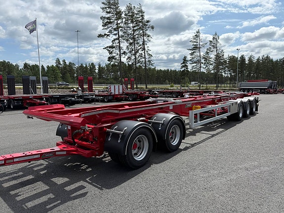 Hakarps - 42 tons lastväxlarvagn med  skjutkolv OMG LEV 4 of 5