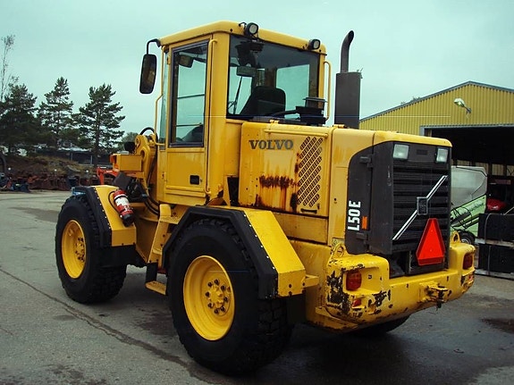 Volvo L 50 E 4 of 5