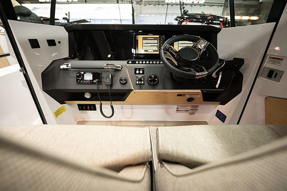 Axopar 29 Cross Cabin Mercury V10 350HK KAMPANJ! 6 of 10