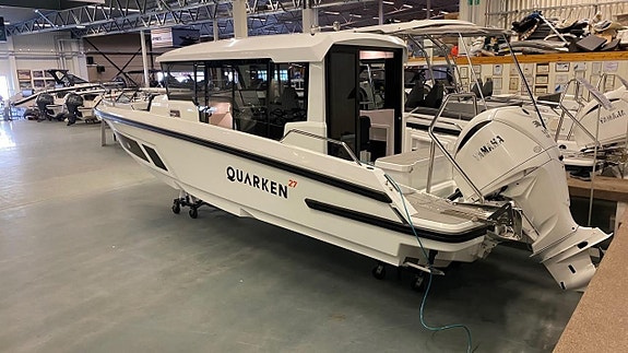 Quarken 27 Cabin med Yamaha F300 Demobåt. 2 of 6