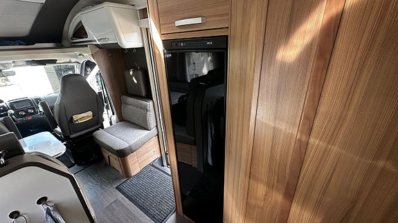 ADRIA MOBIL Coral 670 SL plus 2.3 150 17 of 30