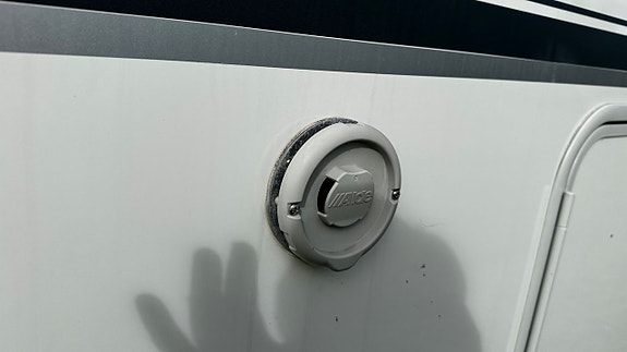ADRIA MOBIL Coral 670 SL plus 2.3 150 14 of 30