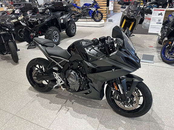Suzuki GSX 8R