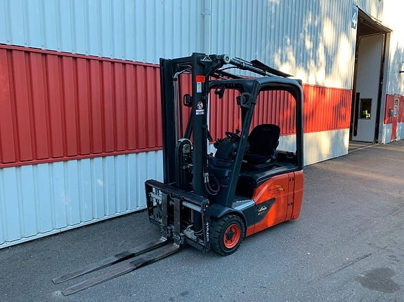 Linde E16C-02 2 of 4