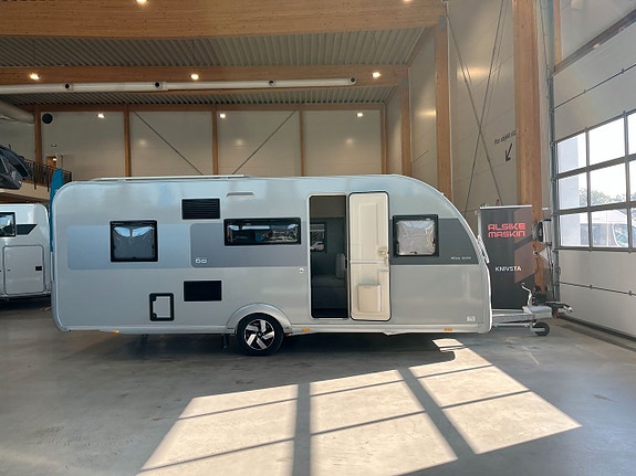 Adria Altea 552 PK / Barnkammare / 7 bäddar / 1695kr/månad 2 of 21