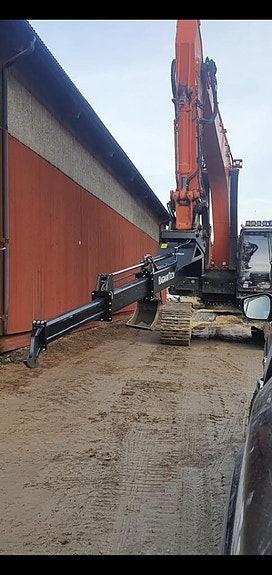 Kranarm / Rangeringsarm för sprängmattor, hydraliskt utskjut 2 of 5