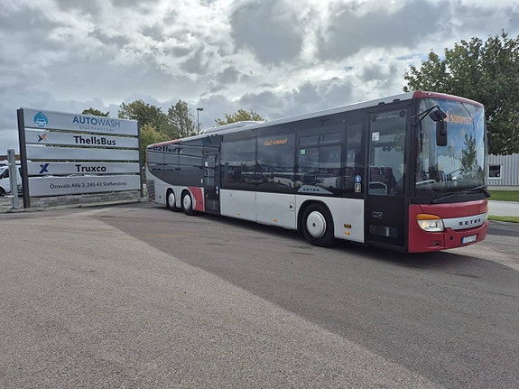 Setra S 418 LE Business