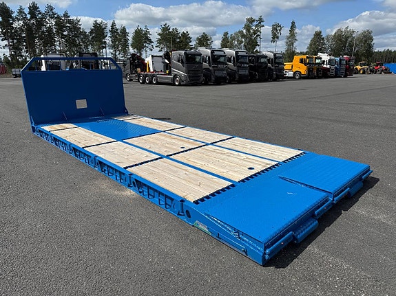 Hakarps - Maskinflak med 63mm stegar och sandwich ramp 3 of 12