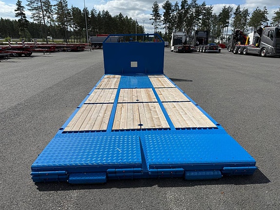 Hakarps - Maskinflak med 63mm stegar och sandwich ramp 4 of 12