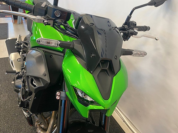 Kawasaki Z900  "För omgående leverans" 5 of 5