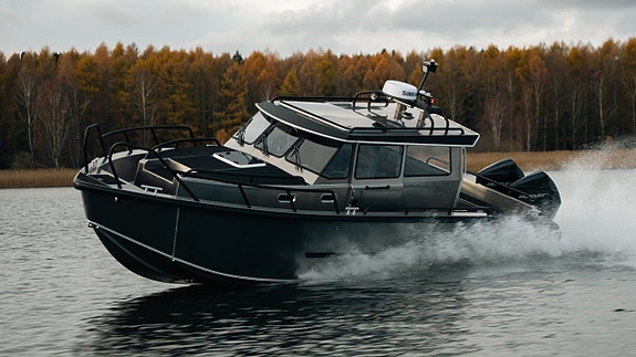 Alukin WA950 – Rymlig aluminiumbåt med walk-around | Nimbus Stockholm