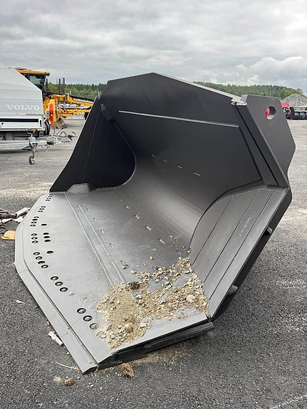 Volvo Sidotippande bergsskopa direktinfäst