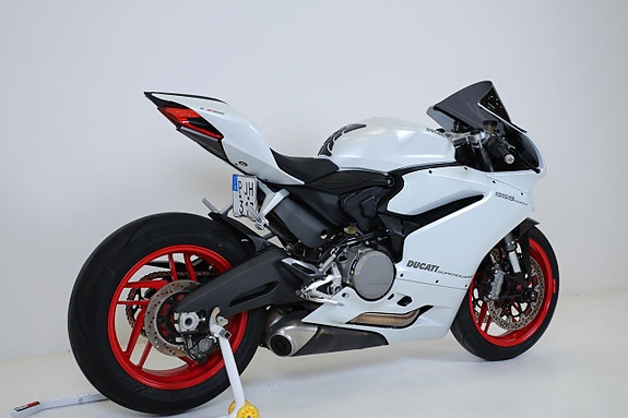 Ducati 959 Panigale Svensksåld 2 of 8