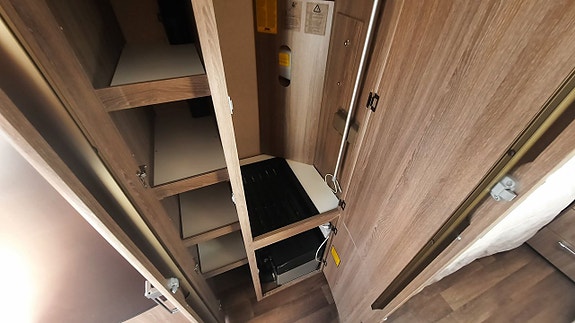 Kabe Royal 600 GLE KS Truma Mover XT 12 of 14