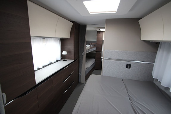 Adria Alpina 763 UK -22 11 of 17