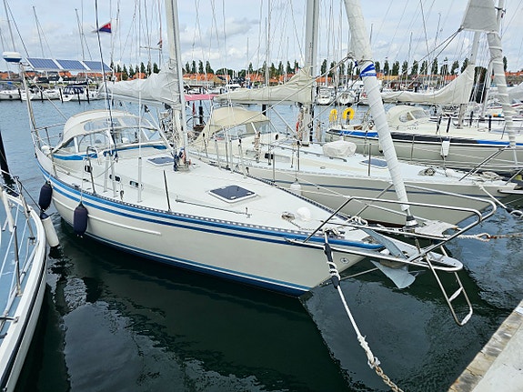 Forgus 31 Volvo Penta MD2B - Bogprop/Värmare/El. ankarspel