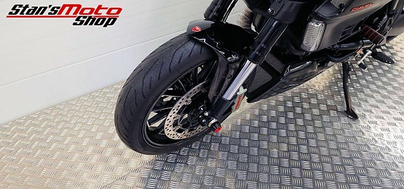 Ducati Diavel ABS  SC Project 9 of 16