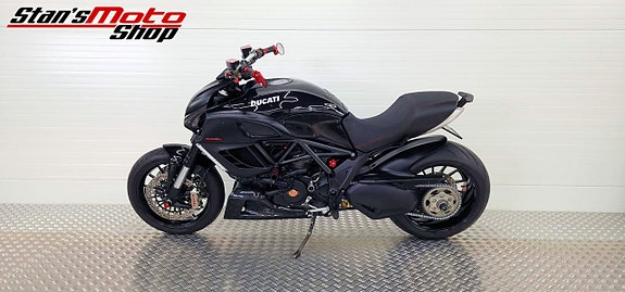 Ducati Diavel ABS  SC Project  Stor lagerrensning – Begränsad tid! 4 of 5
