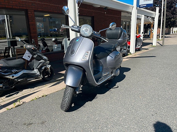 Vespa GT200