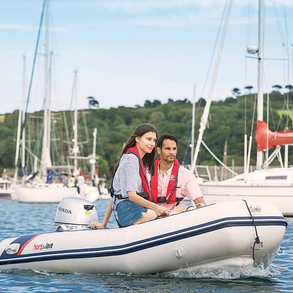 HONDA HONWAVE T27IE GUMMIBÅT