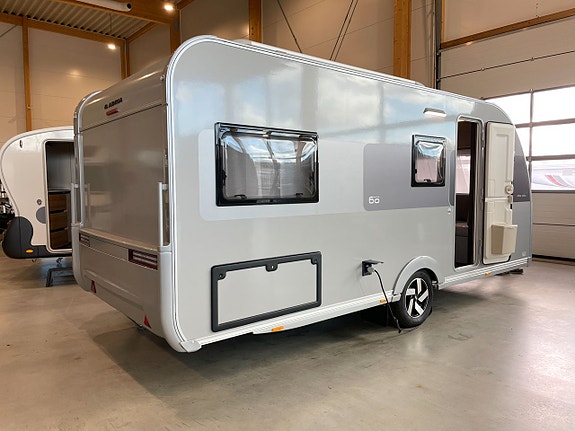 Adria Altea 502 UL / Långbädd / Jubileum 60Y / 1995kr/månad 2 of 28