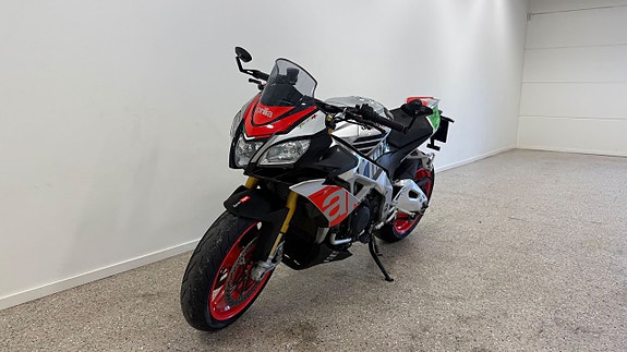 Aprilia Tuono V4 Factory Akrapovic Öhlins Toppskick! 7 of 11