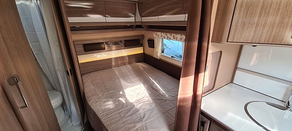 Kabe 560 XL KS Imperial "Solceller + El-stödben + AC" 6 of 8