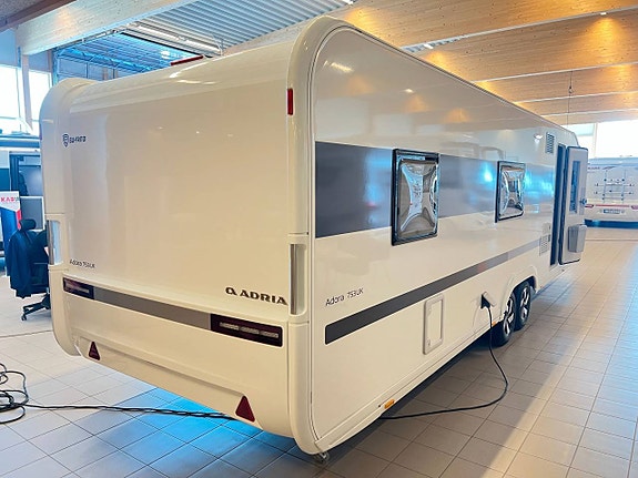 Adria Adora 753 UK (Barnkammare+ALDE+7 Sovplatser+Dusch) 6 of 30