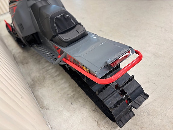 Arctic Cat M 8000 Hardcore Alpha 154 9 of 9